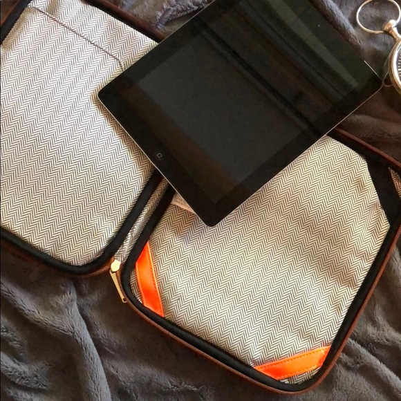 Steve Madden Orange iPad Case - Picture 3 of 5